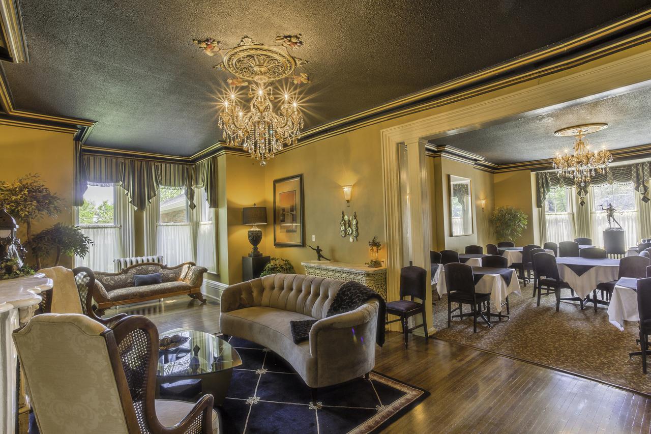 The Woodview Inn Gananoque Eksteriør billede