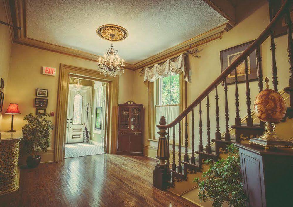 The Woodview Inn Gananoque Eksteriør billede
